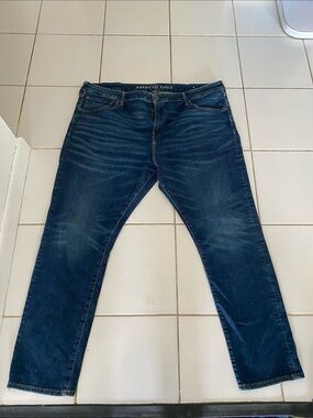American Eagle Outfitters Men's Dark Indigo Slim Straight Jeans